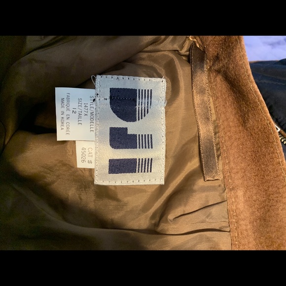 100% Leather Brown Vintage Skirt. Fits like size medium - Picture 5 of 5